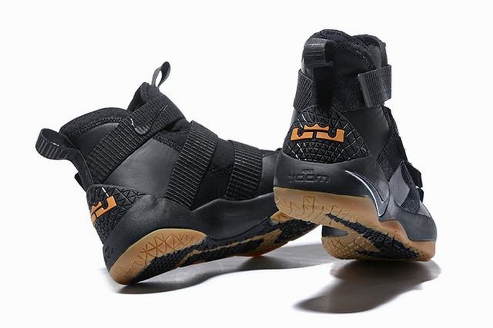 Nike Lebron James Soldier 11 Shoes Black Rubber